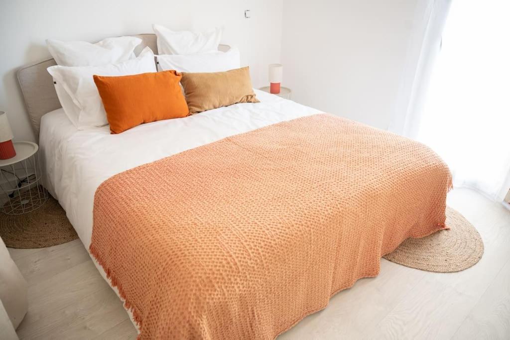 Lou Cabanot - Appartement Lumineux 3 Chambres - Parking Gratuit Beziers Bagian luar foto