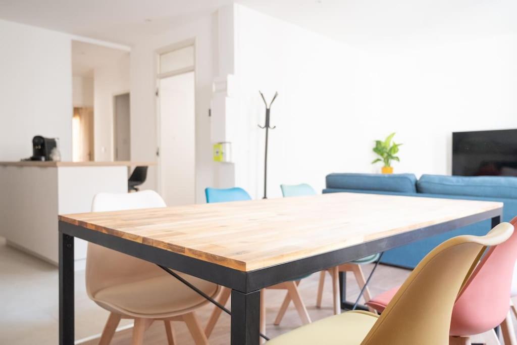 Lou Cabanot - Appartement Lumineux 3 Chambres - Parking Gratuit Beziers Bagian luar foto