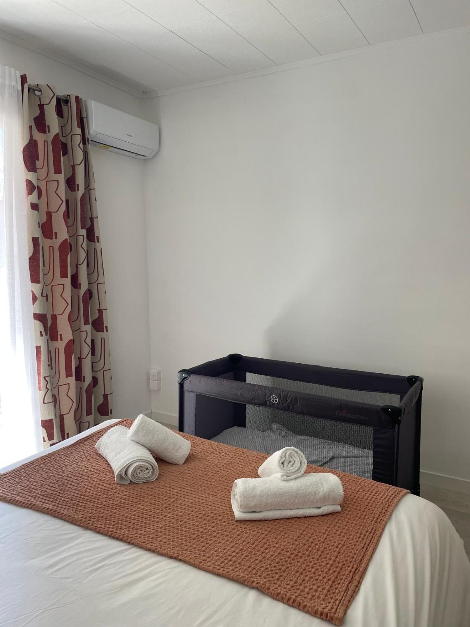 Lou Cabanot - Appartement Lumineux 3 Chambres - Parking Gratuit Beziers Bagian luar foto