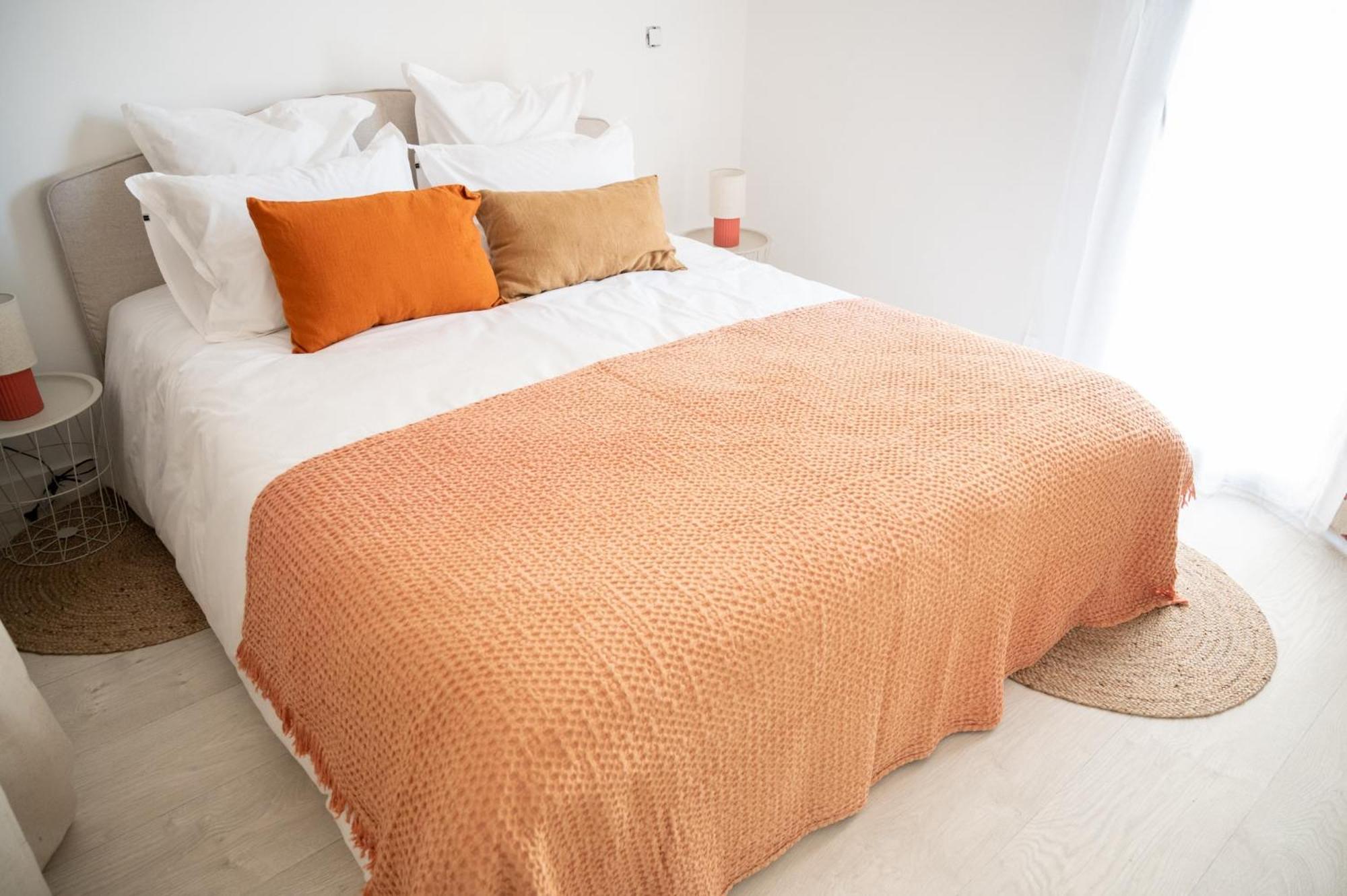 Lou Cabanot - Appartement Lumineux 3 Chambres - Parking Gratuit Beziers Bagian luar foto